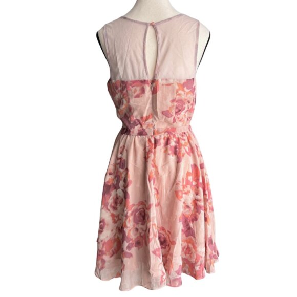 LC LAUREN CONRAD BEAUTIFUL FLOWY FLORAL DRESS IN BLUSH COLORS, SZ. 8 - Picture 5 of 13